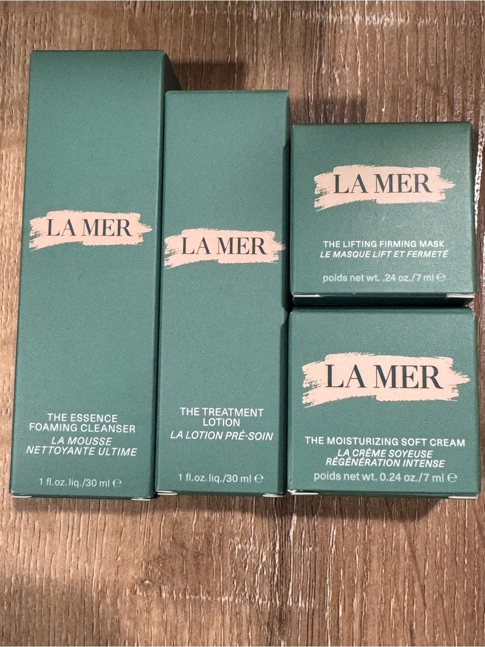 New La Mer 10pc full regimen skin care set. Soft cream, concentrate and more - Picture 6 of 9